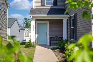 2011 Magnolia Tree Ln, Durham, NC 27703 - Photo 4