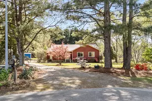 4521 Bens Cir, Benson, NC 27504 - Photo 4