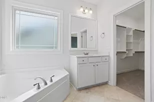 319 Lowery Ln, Benson, NC 27504 - Photo 36