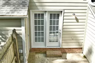 6 Justin Ct, Durham, NC 27705 - Photo 2