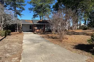830 Dinmont Cir, Fayetteville, NC 28306 - Photo 14
