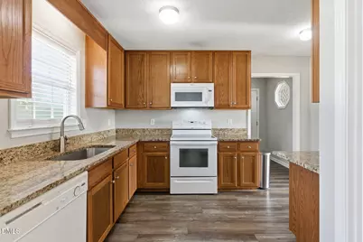 139 Woodglen Drive, Clayton, NC 27527 - Photo 20