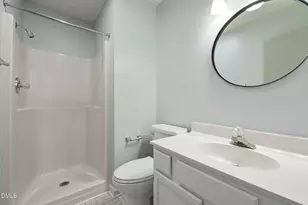 106 Chaucer Ct, Carrboro, NC 27510 - Photo 24