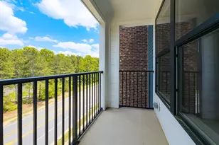 2418 Gathering Sq Ct, Fuquay Varina, NC 27526 - Photo 4