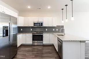 2425 Gathering Sq Ct, Fuquay Varina, NC 27526 - Photo 16