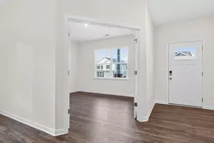 3057 Platinum Cir, West End, NC 27376 - Photo 2