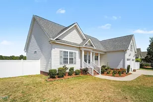 215 Ellington Way, La Grange, NC 28551 - Photo 2