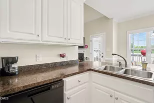 215 Ellington Way, La Grange, NC 28551 - Photo 6
