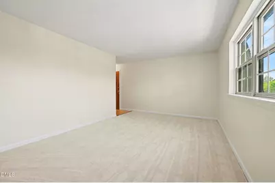 501 Jones Ferry Road #Unit J9, Carrboro, NC 27510 - Photo 10