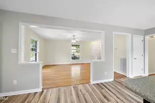 2123 Shenandoah Rd, Raleigh, NC 27603 - Photo 12