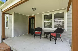 204 E Lynch St, Durham, NC 27701 - Photo 2