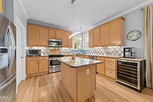 229 Flatrock Ln, Holly Springs, NC 27540 - Photo 8