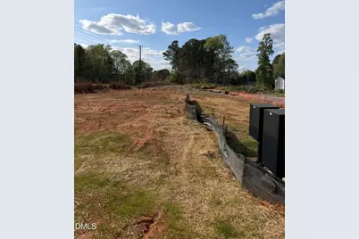 868 John Street, Clayton, NC 27520 - Photo 2