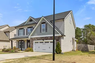 2413 Cattail Pond Dr, Zebulon, NC 27597 - Photo 2