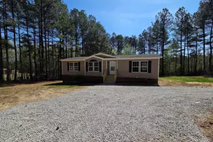 664 Glebe Rd, Henderson, NC 27537 - Photo 2