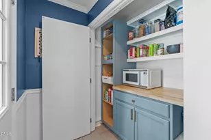 717 Habersham Pl, Raleigh, NC 27610 - Photo 16