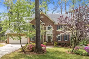 103 Hollycliff Ln, Cary, NC 27518 - Photo 2