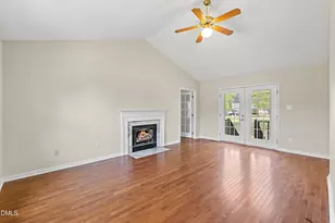 112 Pebble Dr, Clayton, NC 27520 - Photo 4