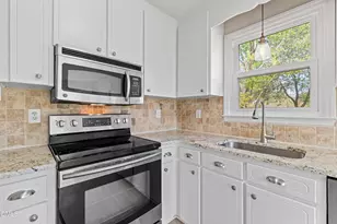 112 Pebble Dr, Clayton, NC 27520 - Photo 12