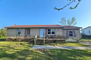 1729 Swamp Rd, Engelhard, NC 27824 - Photo 1
