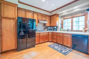 109 Mendel Dr, Chapel Hill, NC 27514 - Photo 14