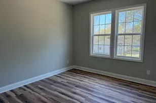 880 Bridgers St, Henderson, NC 27536 - Photo 18