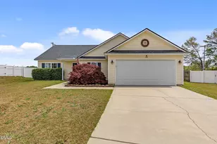 129 Tuxford Ct, Raeford, NC 28376 - Photo 2