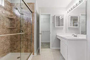 301 Downing Glen Dr, Morrisville, NC 27560 - Photo 32