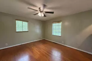 2902 Kanewood Dr, Durham, NC 27707 - Photo 2