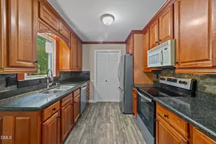 804 Olive St, Apex, NC 27502 - Photo 28