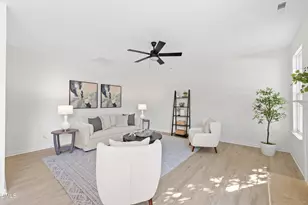 112 Touvelle Ct, Holly Springs, NC 27540 - Photo 6