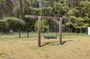 136 Fallingbrook Dr, Kenly, NC 27542 - Photo 42