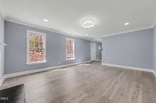 105 Trailwood Ct, Chapel Hill, NC 27516 - Photo 10