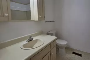 7213 Ridgefield Ct, Sanford, NC 27332 - Photo 8