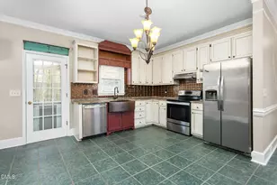 1543 Little John Ln E, Burlington, NC 27217 - Photo 6