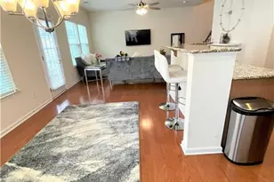 3237 Mistletoe Dr, Charlotte, NC 28273 - Photo 4