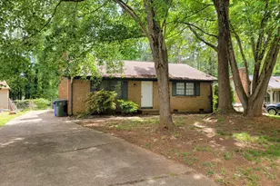 809 Plentywood Ct, Raleigh, NC 27615 - Photo 14