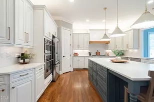 6041 Mentmore Pl, Cary, NC 27519 - Photo 10