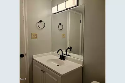 500 Umstead Drive #104c, Chapel Hill, NC 27516 - Photo 4