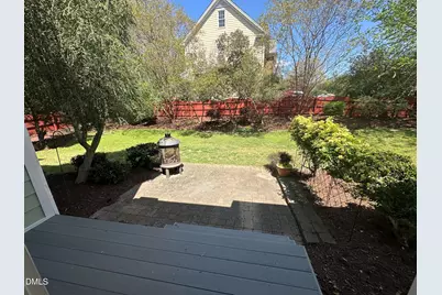 100 Strawthorne Court, Apex, NC 27502 - Photo 2