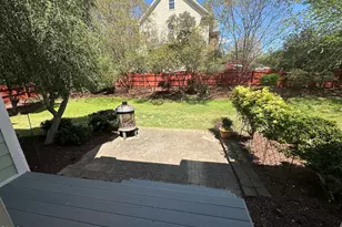 100 Strawthorne Ct, Apex, NC 27502 - Photo 2