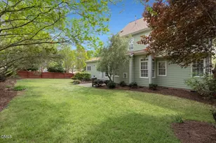 100 Strawthorne Ct, Apex, NC 27502 - Photo 4