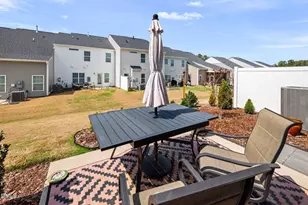 743 Creekway Dr, Fuquay-Varina, NC 27526 - Photo 20