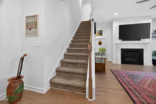 743 Creekway Dr, Fuquay-Varina, NC 27526 - Photo 28