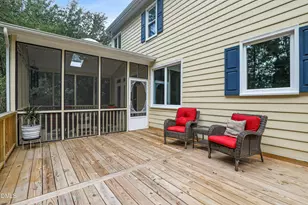 212 Cobble Ridge Dr, Chapel Hill, NC 27516 - Photo 16