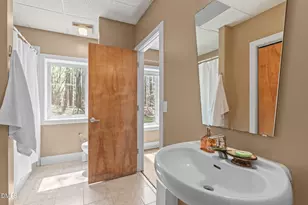 8607 Yorkshire Ln, Chapel Hill, NC 27516 - Photo 64