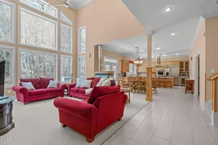 8607 Yorkshire Ln, Chapel Hill, NC 27516 - Photo 16