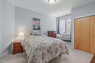 8607 Yorkshire Ln, Chapel Hill, NC 27516 - Photo 52