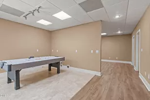 8607 Yorkshire Ln, Chapel Hill, NC 27516 - Photo 54