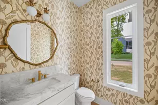 2817 Claremont Rd, Raleigh, NC 27608 - Photo 6